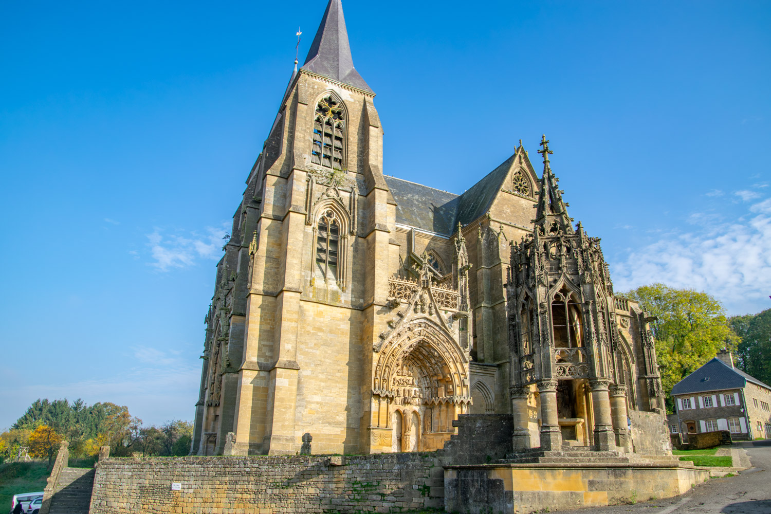 Basiliek van Avioth - alles over de Ardennen