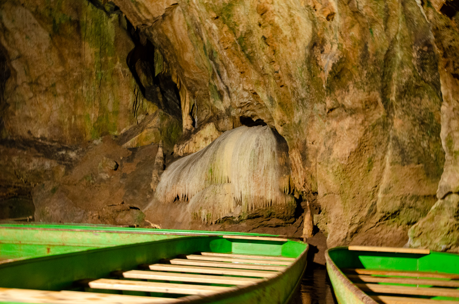 Grotten van Remouchamps - alles over de Ardennen