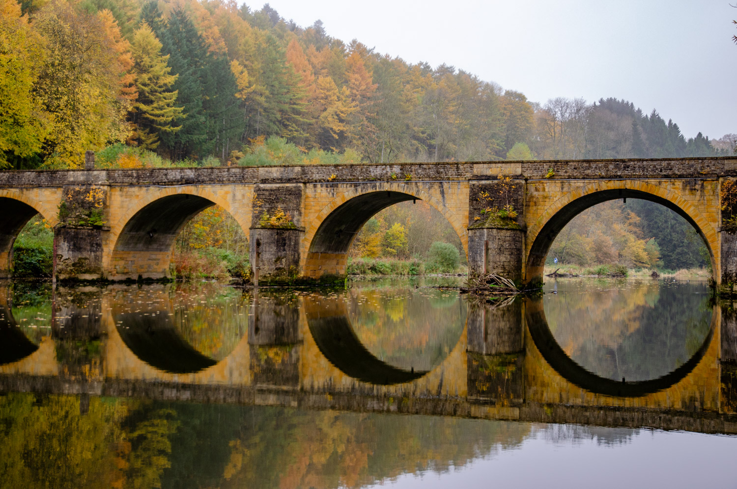 Chiny - Alles over de Ardennen