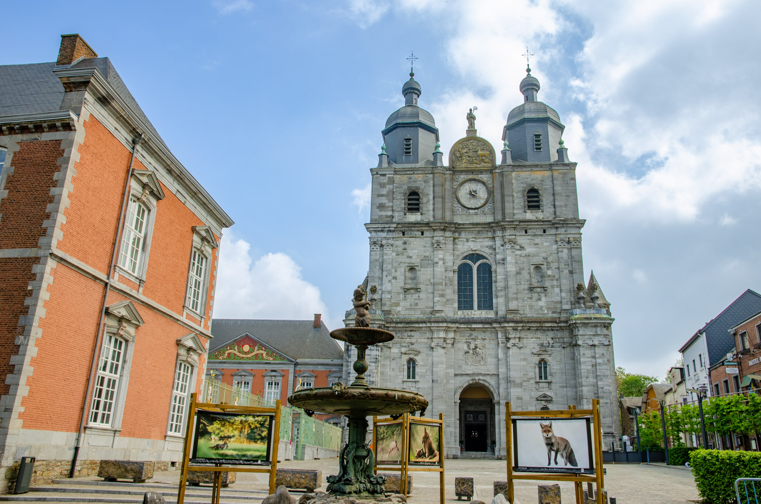 Basiliek van Saint-Hubert - alles over de Ardennen